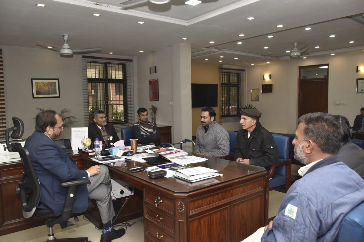Newly Elected C-Class Association Delegation Meets with UET Vice Chancellor Prof. Dr. Shahid Munir (TI)