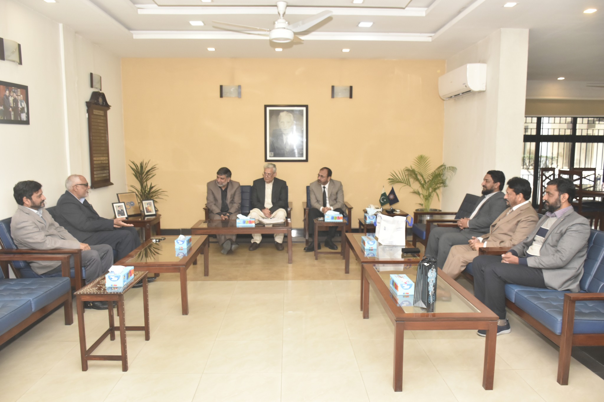 A delegation from Pakistan Engineering Congress visited UET Lahore and had a meeting with Vice Chancellor Prof. Dr. Shahid Munir (TI).