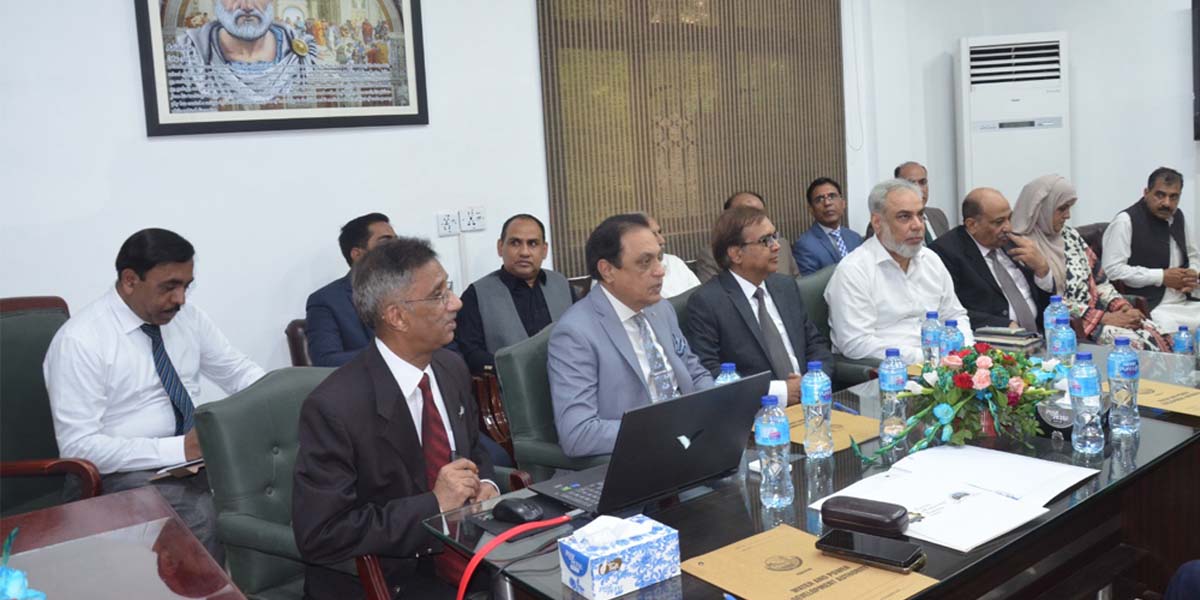 Sudanese Ambassador H.E Mr. Salih Mohammad Ahmed Mohammad Siddiq visits UET Lahore